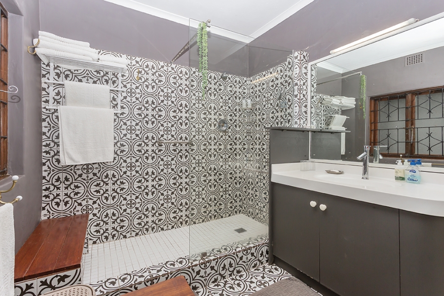 3 Bedroom Property for Sale in Green Point Western Cape